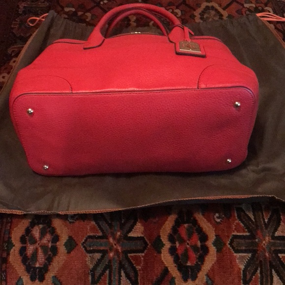 Ralph Lauren Red handbag. Mint condition. Smoke free home - Picture 2 of 12